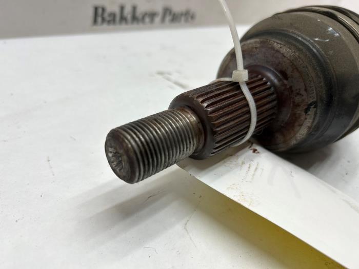 Drivaxel, höger fram från en Land Rover Range Rover Evoque (LVJ/LVS) 2.0 D 150 16V 5-drs. 2018