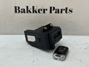 Begagnade Tändningslås + nyckel Alfa Romeo 159 Sportwagon (939BX) 1.8 MPI 16V Pris € 75,00 Marginaltabell erbjuds av Bakker Parts