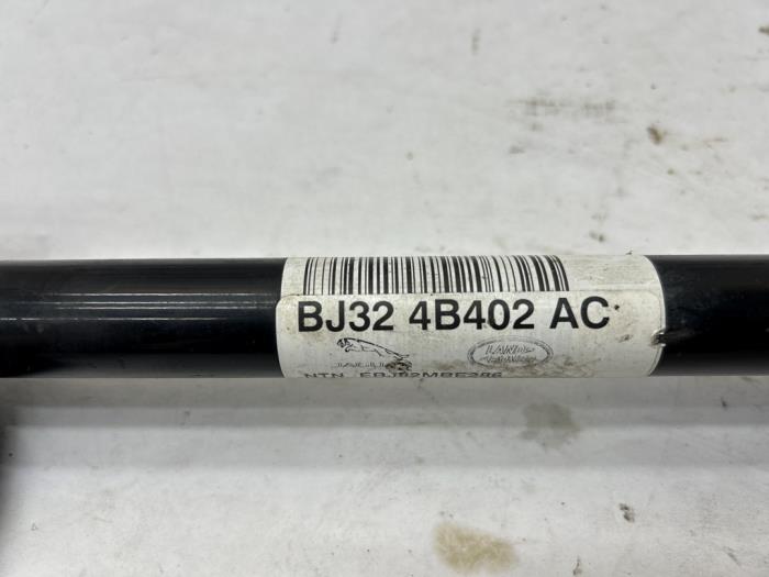 Drivaxel, höger bak från en Land Rover Range Rover Evoque (LVJ/LVS) 2.0 D 150 16V 5-drs. 2018