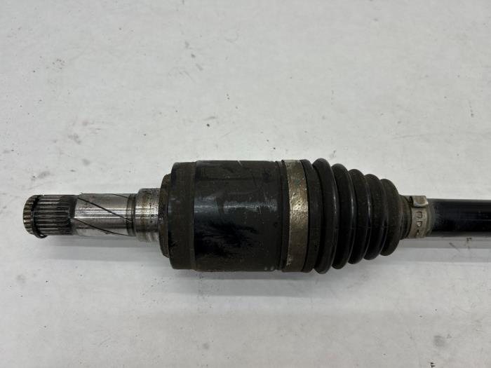 Drivaxel, höger bak från en Land Rover Range Rover Evoque (LVJ/LVS) 2.0 D 150 16V 5-drs. 2018