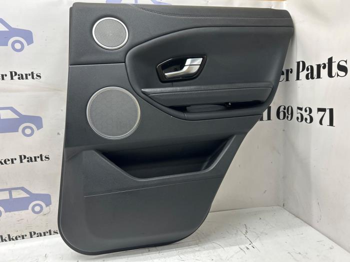 List, bakdörr, 4-dörrars, höger från en Land Rover Range Rover Evoque (LVJ/LVS) 2.0 D 150 16V 5-drs. 2018