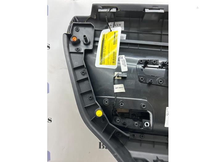 List, bakdörr, 4-dörrars, höger från en Land Rover Range Rover Evoque (LVJ/LVS) 2.0 D 150 16V 5-drs. 2018