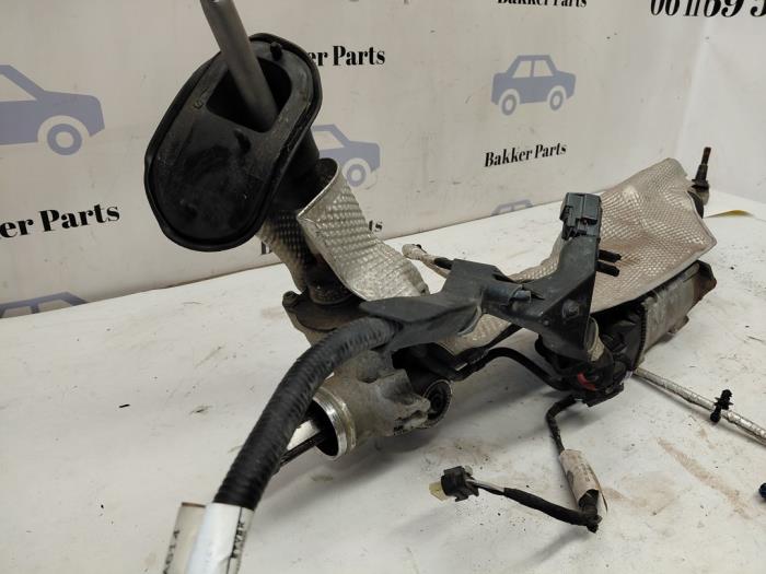 Servostyrningsbox från en Land Rover Range Rover Evoque (LVJ/LVS) 2.0 D 150 16V 5-drs. 2018