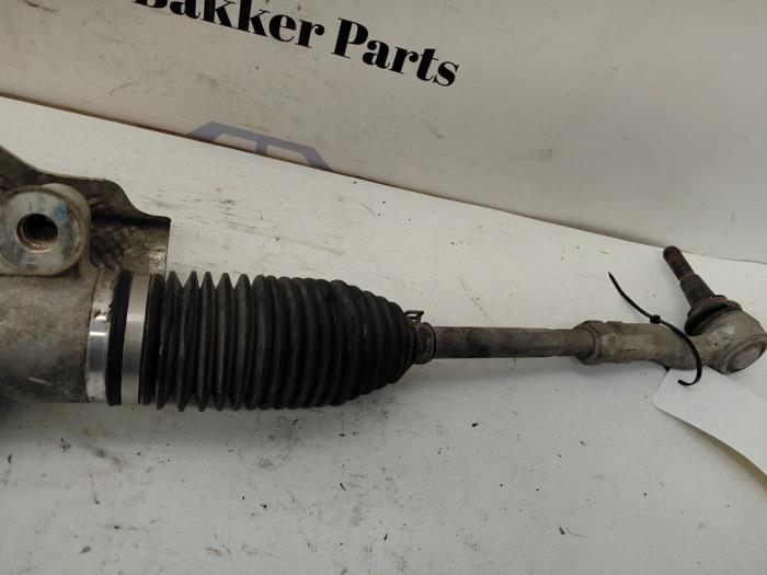 Servostyrningsbox från en Land Rover Range Rover Evoque (LVJ/LVS) 2.0 D 150 16V 5-drs. 2018