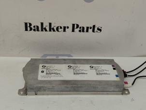 Gebruikte Telefoon Module BMW 5 serie (F10) 520d 16V Prijs € 50,00 Margeregeling aangeboden door Bakker Parts