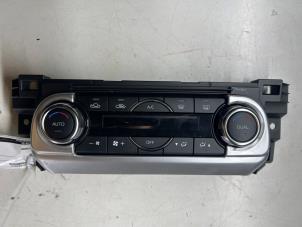 Gebruikte Airco bedieningspaneel Mazda CX-5 II (KF) 2.0 SkyActiv-G 165 16V 2WD Prijs € 129,99 Margeregeling aangeboden door JCR Janssen Car Recycling