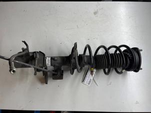 Gebruikte Mac Phersonpoot rechts-voor Mazda CX-5 II (KF) 2.0 SkyActiv-G 165 16V 2WD Prijs € 74,99 Margeregeling aangeboden door JCR Janssen Car Recycling