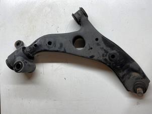 Gebruikte Triangel rechts-voor Mazda CX-5 II (KF) 2.0 SkyActiv-G 165 16V 2WD Prijs € 50,00 Margeregeling aangeboden door JCR Janssen Car Recycling