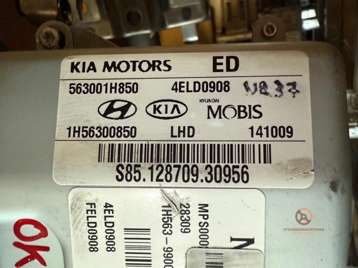 Elservostyrningsenhet från en Kia Cee'd (EDB5) 1.4 CVVT 16V 2006