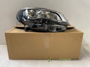 Gebruikte Koplamp rechts Peugeot Expert (V1/VA/VB/VE/VF/VT/VY) 1.5 BlueHDi 100 Prijs € 195,00 Inclusief btw aangeboden door Auto Recycling Brabant