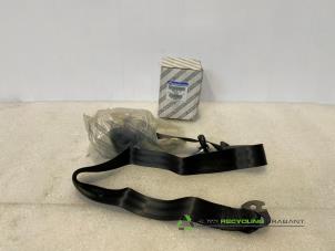 Nya Främre bältesspänne, mitten Fiat Ducato (250) Pris € 180,00 Inklusive moms erbjuds av Auto Recycling Brabant