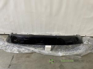 Używane Zderzak przedni Ford Fiesta 5 (JD/JH) Cena € 150,00 Z VAT oferowane przez Auto Recycling Brabant