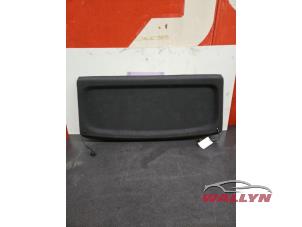 Gebruikte Hoedenplank Volkswagen Polo V (6R) 1.6 TDI 16V 75 Prijs € 72,60 Inclusief btw aangeboden door Wallyn COMMV