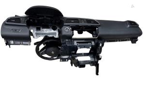 Gebruikte Airbag set + dashboard Renault Kadjar (RFEH) 1.2 Energy TCE 130 Prijs € 775,00 Margeregeling aangeboden door BGB Motorenrevisie & Autoparts