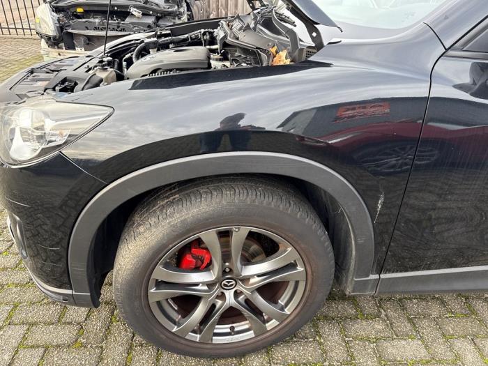 Framskärm, vänster från en Mazda CX-5 I (KE,GH) 2.2 SkyActiv-D 16V 2WD 2013