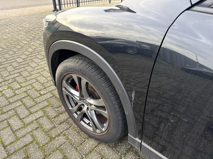 Framskärm, vänster från en Mazda CX-5 I (KE,GH) 2.2 SkyActiv-D 16V 2WD 2013