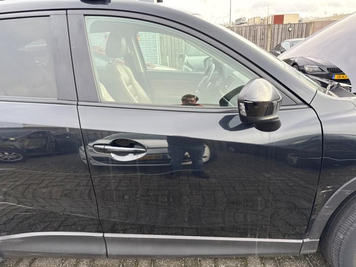 Framdörr, 4-dörrars, höger från en Mazda CX-5 I (KE,GH) 2.2 SkyActiv-D 16V 2WD 2013