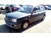 Nissan Micra 1.4 16V Skrotfordon (2002, GRIJS)