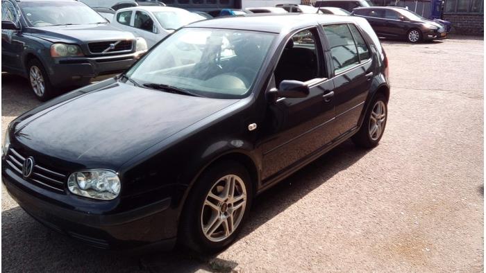 Volkswagen Golf IV 1.6 16V Sloopvoertuig (2002, Zwart)