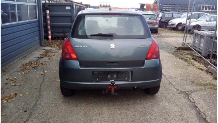 Suzuki Swift 1.3 VVT 16V Sloopvoertuig (2006, Grijs)