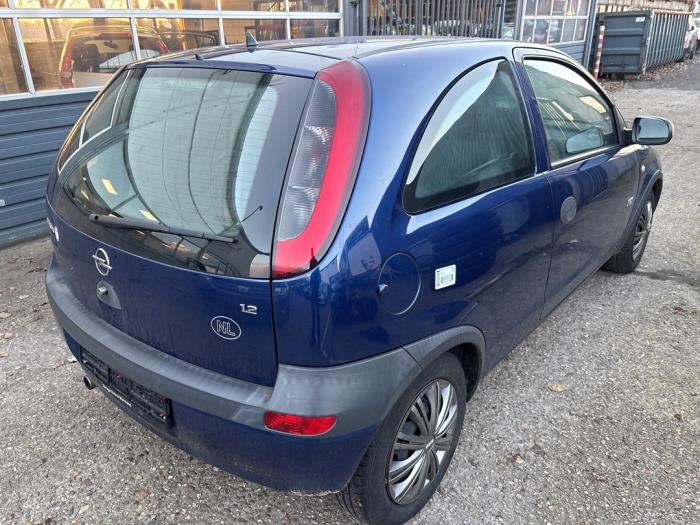 Opel Corsa C 1.2 16V Sloopvoertuig (2004, Blauw)
