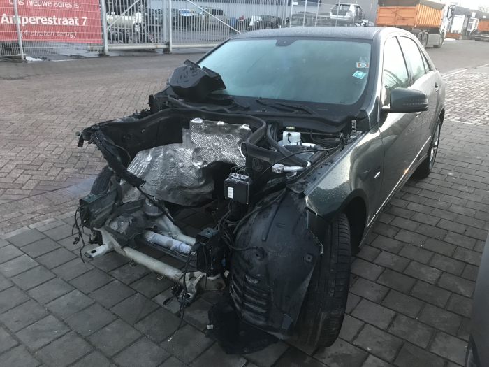 Mercedes E E-350 BlueTec V6 24V Sloopvoertuig (2010, Groen)
