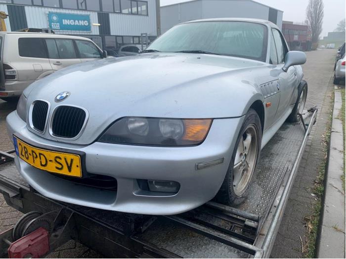 BMW Z3 Roadster 2.8 24V Skrotfordon (1998, GRIJS)