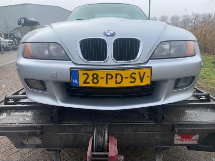 BMW Z3 Roadster 2.8 24V Skrotfordon (1998, GRIJS)