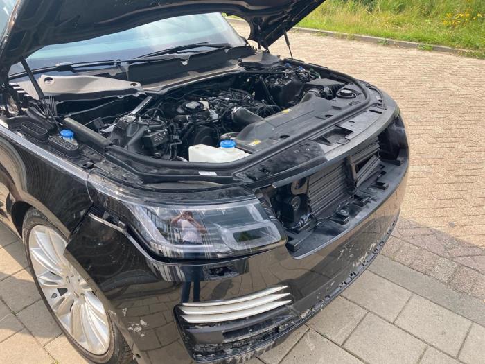 Landrover Range Rover L405 Skrotfordon (2018, ZWART)
