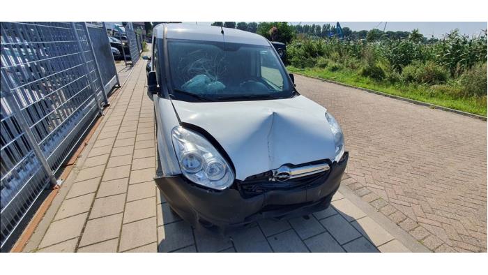 Opel Combo 1.6 CDTI 16V Skrotfordon (2015, WIT)
