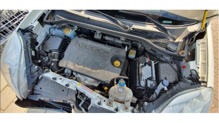 Opel Combo 1.6 CDTI 16V Skrotfordon (2015, WIT)