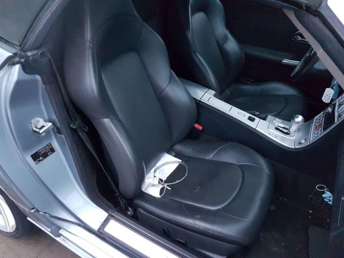 Chrysler Crossfire Roadster 3.2 V6 18V Skrotfordon (2005, LICHT ZILVERGRIJS)