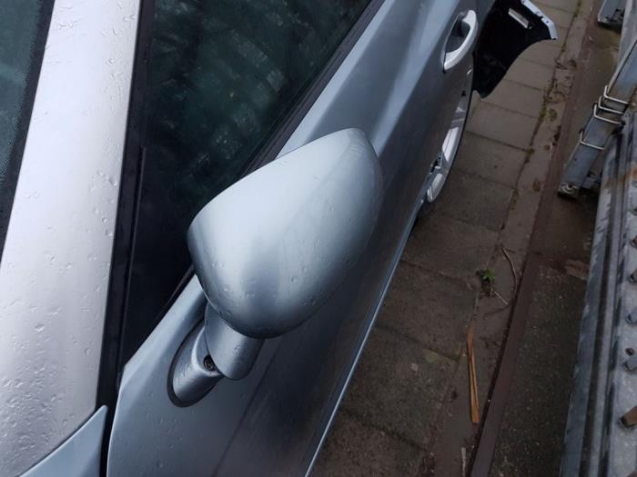 Chrysler Crossfire Roadster 3.2 V6 18V Skrotfordon (2005, LICHT ZILVERGRIJS)