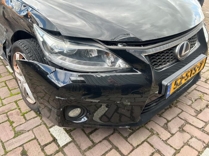 Lexus CT 200h 1.8 16V Skrotfordon (2011, ZWART)
