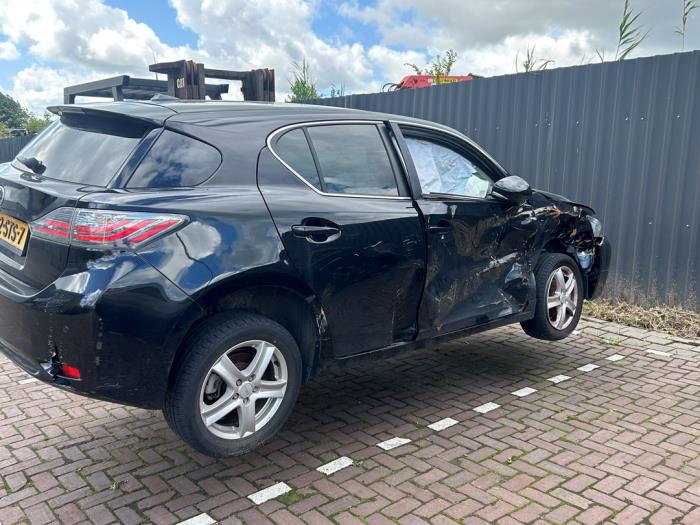 Lexus CT 200h 1.8 16V Skrotfordon (2011, ZWART)