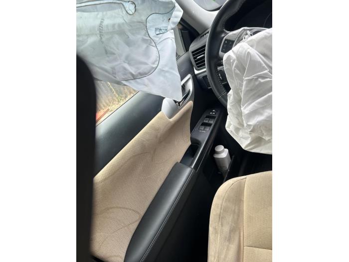 Lexus CT 200h 1.8 16V Skrotfordon (2011, ZWART)