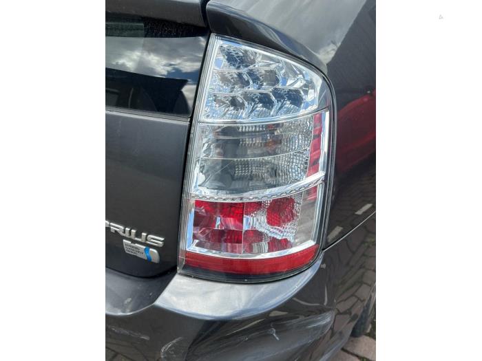 Toyota Prius 1.5 16V Skrotfordon (2008, GRIJS)