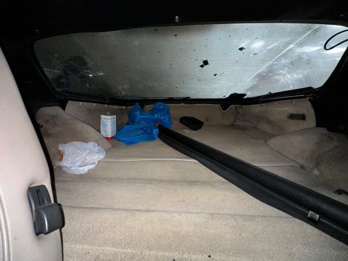 Porsche 944 2.5 S 16V Samochód złomowany (1987)