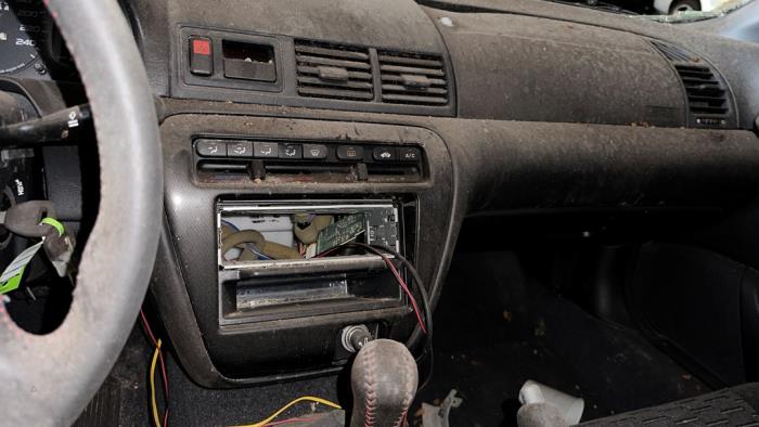 Honda Prelude 2.2i VTEC 16V Skrotfordon (2000, BLAUW)