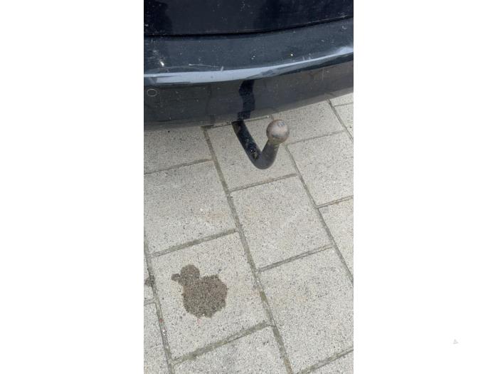 Opel Astra J Sports Tourer 1.4 Turbo 16V Sloopvoertuig (2012, Zwart)