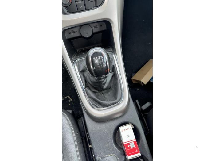 Opel Astra J Sports Tourer 1.4 Turbo 16V Sloopvoertuig (2012, Zwart)