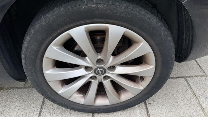 Opel Astra J Sports Tourer 1.4 Turbo 16V Sloopvoertuig (2012, Zwart)