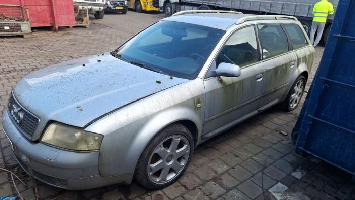 Audi S6 Avant 4.2 V8 40V Sloopvoertuig (1999, Grijs)