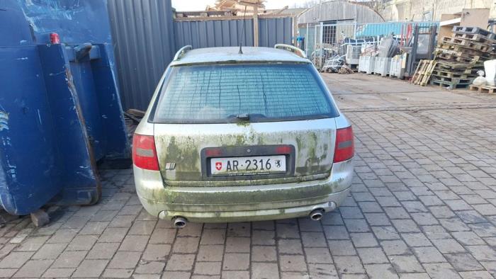 Audi S6 Avant 4.2 V8 40V Sloopvoertuig (1999, Grijs)