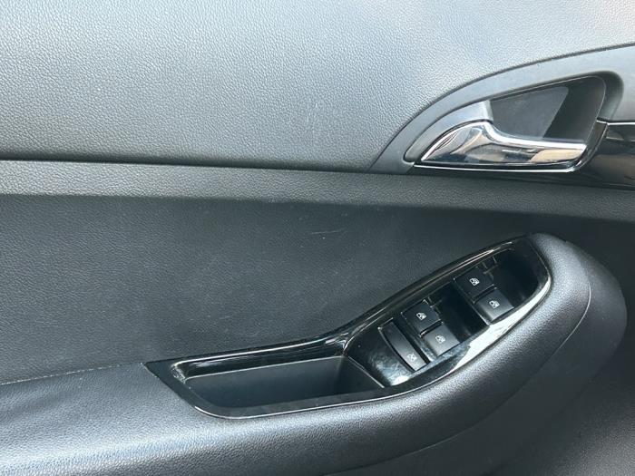 Chevrolet Orlando 2.0 D 16V Sloopvoertuig (2012, Wit)