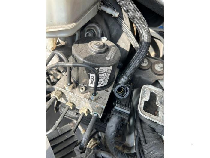 Chevrolet Orlando 2.0 D 16V Sloopvoertuig (2012, Wit)