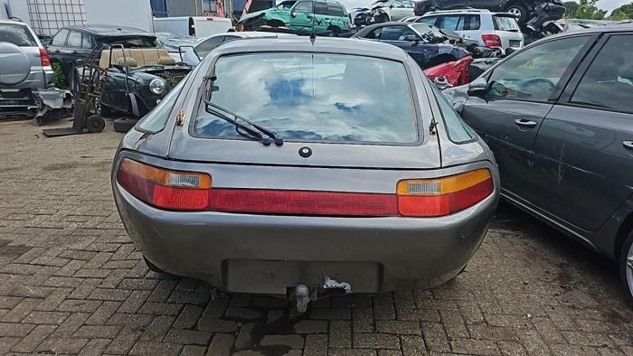Porsche 928 5.0 S4 32V Sloopvoertuig (1988, Grijs)