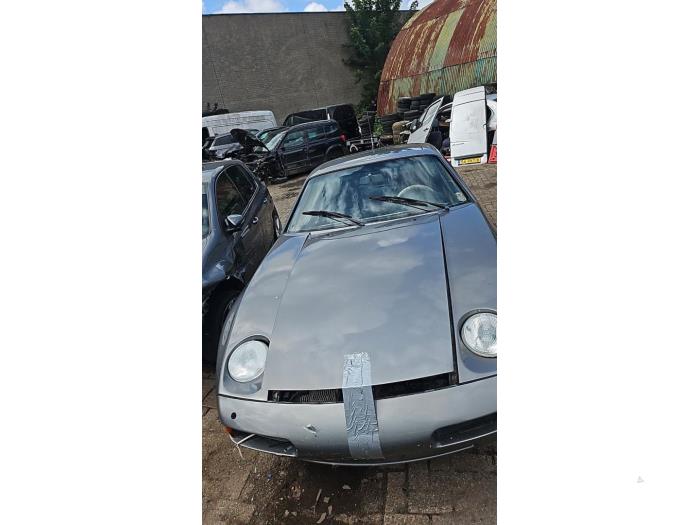 Porsche 928 5.0 S4 32V Sloopvoertuig (1988, Grijs)