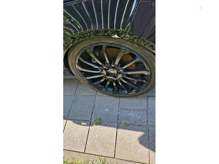 Landrover Range Rover Sport 5.0 V8 32V Supercharged Samochód złomowany (2014, Czarny)