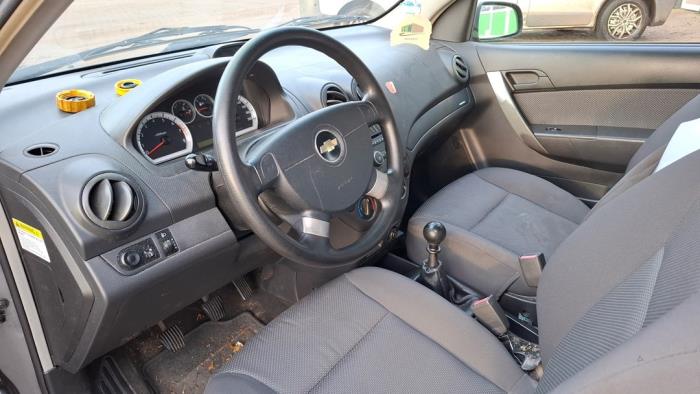Chevrolet Aveo 1.4 16V Skrotfordon (2008, GRIJS)